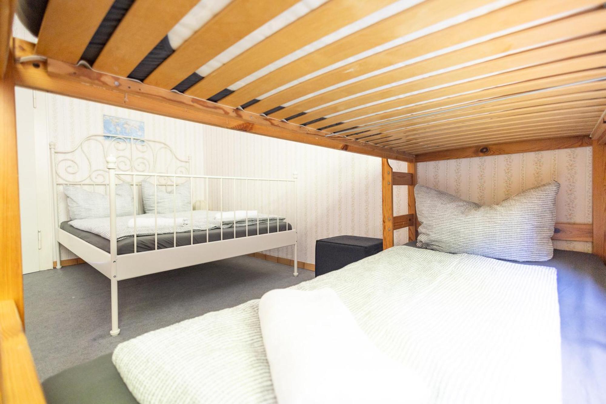 Apartmenthaus Am Waldrand- Kueche - Fruehstueck - Balkon 维尔德曼 外观 照片