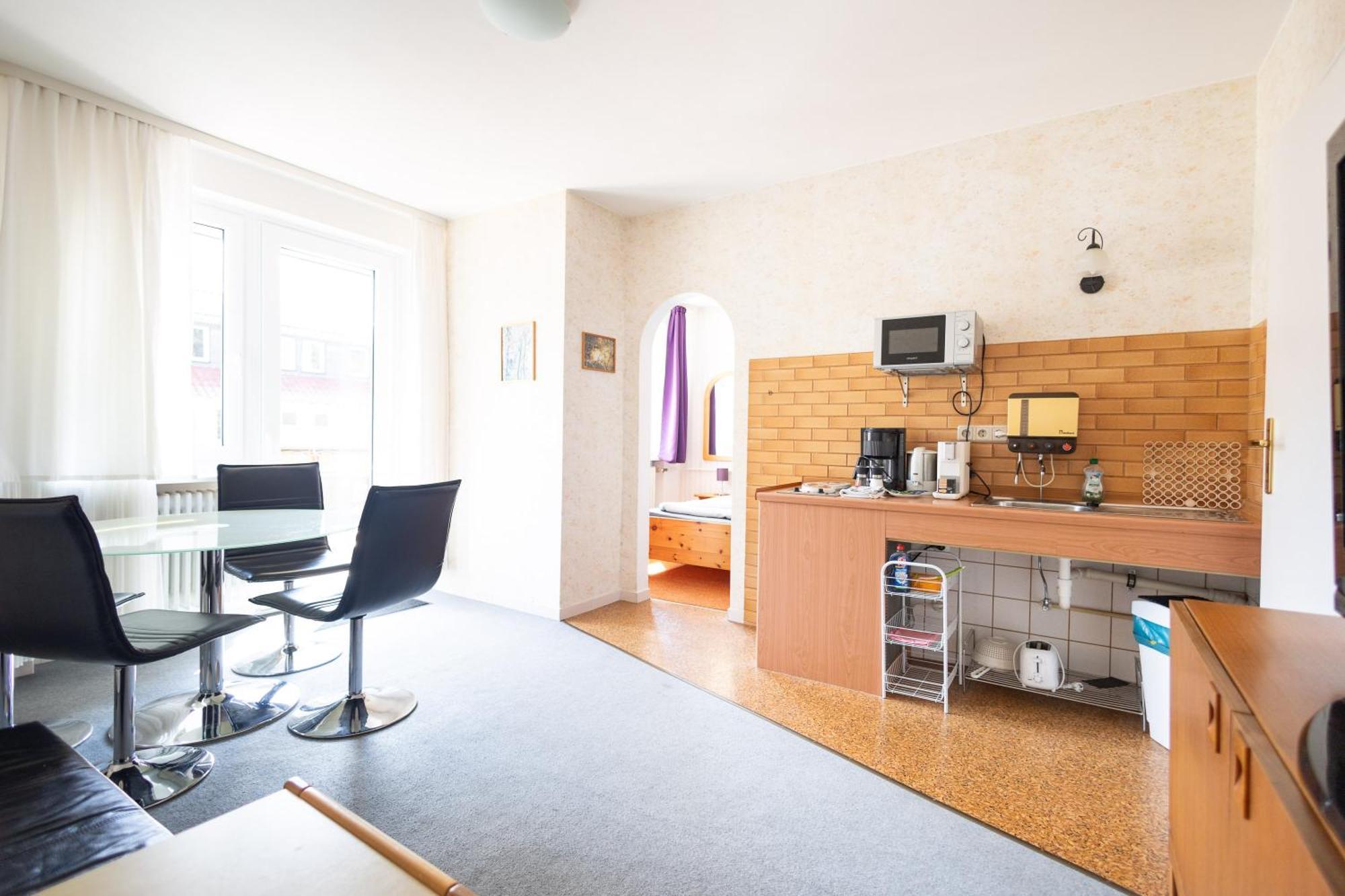 Apartmenthaus Am Waldrand- Kueche - Fruehstueck - Balkon 维尔德曼 外观 照片